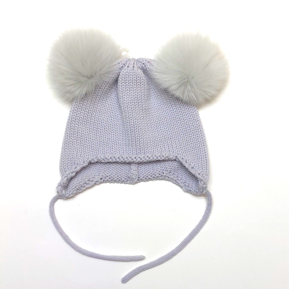 NWOT Grey Knit Pom Pom Toque